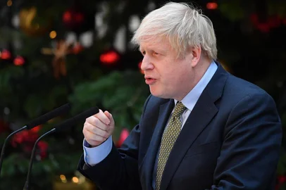 Britains Prime Minister Boris Johnson delivers a speech outside 10 Downing Street in central London on December 13, 2019, following his Conservative partys general election victory. - UK Prime Minister Boris Johnson proclaimed a political earthquake Friday after his thumping election victory cleared Britains way to finally leave the European Union after years of damaging deadlock over Brexit. (Photo by DANIEL LEAL-OLIVAS / AFP)<!-- NICAID(14358629) -->