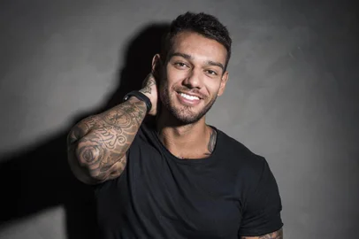 sol nascente, lucas lucco. 
