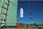  CHINA 16/12/2019- Satélite CBERS 04A, na coifa do foguete Longa Marcha 4B, é transportado à torre de lançamento da Base de Taiyuan.