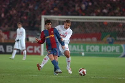 **Atenção, Somente a baixa resolução está disponível*****  Inter campeão  ***Inter campeão mundial.Jogador Deco do Barcelona e Edinho (D) do Inter