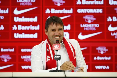  PORTO ALEGRE, RS, BRASIL, 19/12/2019- Apresentação de Eduardo Coudet, novo tecnico do Internacional. (FOTOGRAFO: FÉLIX ZUCCO / AGENCIA RBS)
