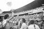 Final do Campeonato Brasileiro de 1979. Inter 2 x 1 Vasco.O Internacional tornou-se tricampeão. Jogador Falcão com a taça de campeão.-CRÉDITO: Armênio Abascal Meireles, Agência RBS, 23/12/1979-#ENVELOPE:138508-