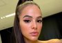Bruna Marquezine se veste de Ariana Grande em festa à fantasia