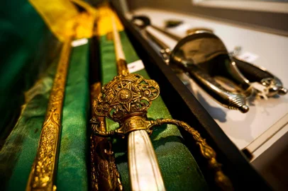 PORTO ALEGRE, RS, BRASIL, 20-12-2019: Acervo de signos da República é exposto no Museu Julio de Castilhos, na região central. As peças foram recuperadas para a exposição A República e o Supremo, em Brasília, alusiva aos 130 anos da proclamação. (Foto: Mateus Bruxel / Agência RBS)<!-- NICAID(14365939) -->