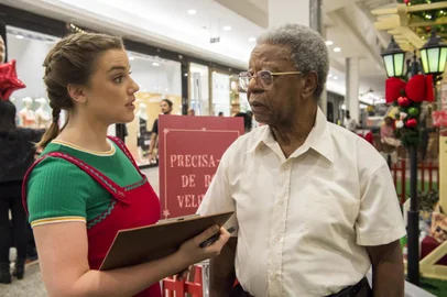 Fotos para a coluna de Flávia Requião: Alice Wegmann e Milton Gonçalves em Juntos a Magia Acontece.