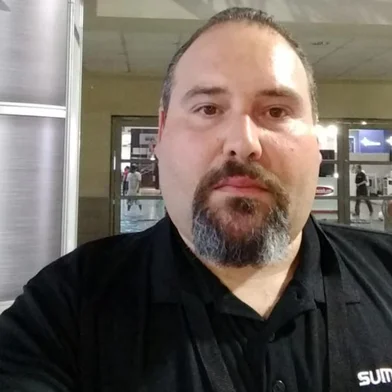 Fábio Tiburi, 42 anosEngenheiro mecânicoDiretor de Operações Sumig Robótica