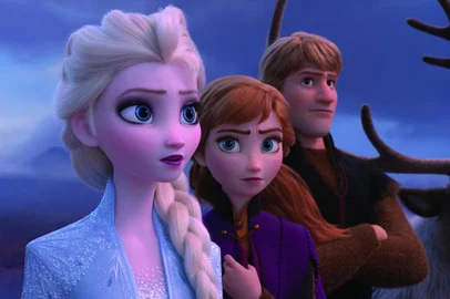 Frozen 2<!-- NICAID(14371458) -->