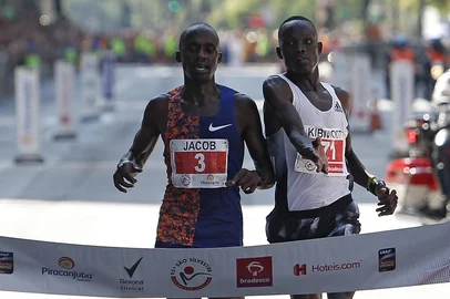 são silvestre - Kibiwott Kandie - Jacob Kiplimo - atletismo