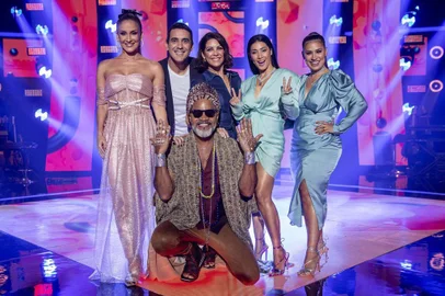 Claudia Leitte, Simone & Simaria, André Marques e Carlinhos Brown. Elenco da quinta temporada do The Voice Kids.<!-- NICAID(14376330) -->