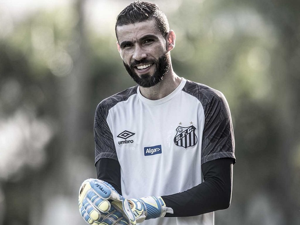 Vanderlei, do Santos, é eleito o melhor goleiro - Confederação