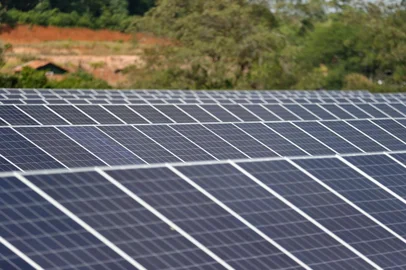  NOVA SANTA RITA , RS, BRASIL, 12/12/2019- A Rede La Salle inaugura hoje o maior parque de geração de energia fotovoltaica (placas solares) do Rio Grande do Sul. (FOTOGRAFO: LAURO ALVES / AGENCIA RBS)<!-- NICAID(14356981) -->