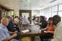 A convite do prefeito interino Ricardo Daneluz (PDT), integrantes do movimento MobiCaxias, a Mobilização por Caxias, reuniram-se com integrantes do Executivo e do Legislativo no Salão Nobre da prefeitura.