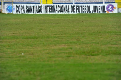  SANTA MARIA, RS, BRASIL, 19-01-2017.Os bastidores e as pessoas que fazem acontecer a Copa Santiago de Futebol Juvenil. Santiago recebe a 29ª Copa Santiago de Futebol Juvenil até 28 de janeiro.FOTO: GERMANO RORATO/AGÊNCIA RBS, GERALIndexador: GERMANO RORATO<!-- NICAID(12685568) -->