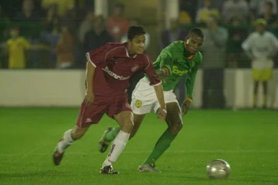 15 de Novembro x Internaciobal, na primeira partida da finaL do Campeonato Gaúcho de 2003.NÃO PUBLICADA<!-- NICAID(1459307) -->