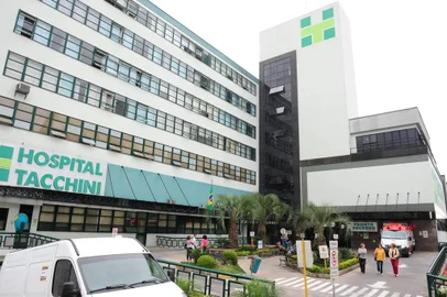  Bento Gonçlaves, RS, BRasil (08/09/2017). O Médico italiano Bartholomeu Tacchini implantou um moderno hospital em Bento Gonçalves na década de 1920. Hoje, o Hospital Tacchini é uma referência de qualidade de atendimento no Brasil. (Roni Rigon?/Pioneiro).