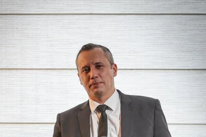SecretÃ¡rio da Cultura, Roberto AlvimBRASÍLIA, DF, 16.01.2020 ¿ ROBERTO-ALVIM: Retrato do secretário da Cultura da gestão do presidente Jair Bolsonaro, Roberto Alvim, durante entrevista para Folha, em Brasília (DF). (Foto: Andre Coelho/Folhapress)Local: Brasil<!-- NICAID(14390394) -->
