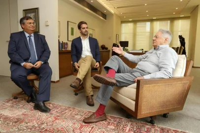 Fernando Henrique Cardoso, Eduardo Leite e Flávio Dino<!-- NICAID(14392973) -->
