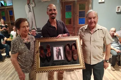 Adelino Muner e Maria Zizi Muner, casal homenageado pela escola Clube Ballroom