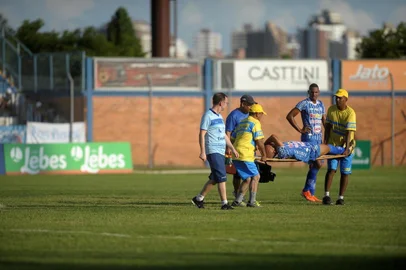 BENTO GONGALVES, RS, BRASIL, 23/01/2020Esportivo x Aimoré  pela segunda rodada do Gauchão série A no estádio da Montanha. (Lucas Amorelli/Agência RBS)