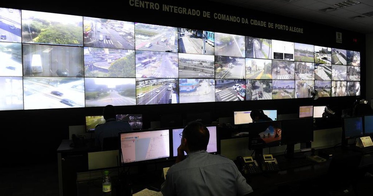 Os três motivos que fizeram o roubo de veículos cair 42% em Porto Alegre | GZH