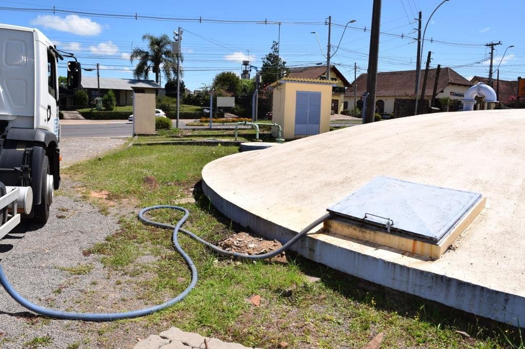 Prefeitura de Nova Petrópolis - Corsan amplia capacidade da estação de  tratamento de água