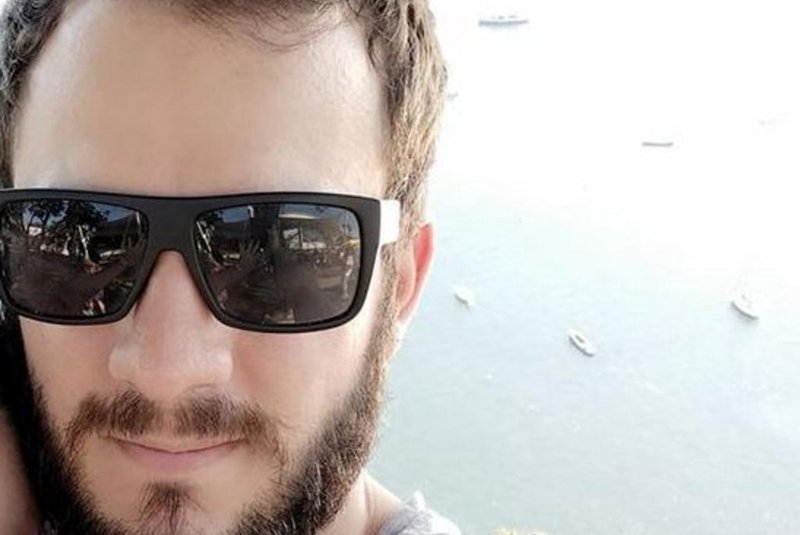 O motorista de transporte por aplicativo Jônatan Giacomoni Loreno Rigo, 24 anos, foi morto a tiros durante um assalto na noite desta quinta-feira (13) em Caxias do Sul. 