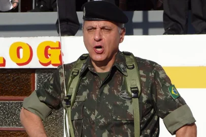 O general gaúcho Valério Stumpf Trindade será novo comandante do Comando Militar do Sul. <!-- NICAID(14426192) -->