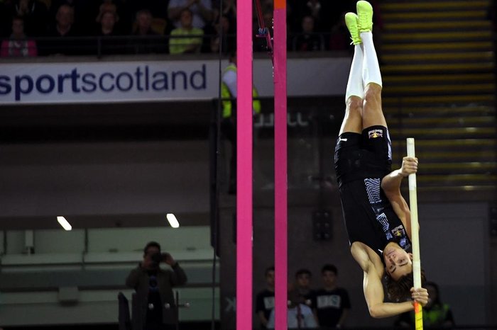 ANDY BUCHANAN / AFP