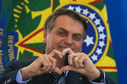 O presidente da RepÃºblica,Jair Bolsonaro, participa do lanÃ§amento da nova linha de crÃ©dito imobiliÃ¡rio com taxa fixa da Caixa EconÃ´mica Federal<!-- NICAID(14430277) -->