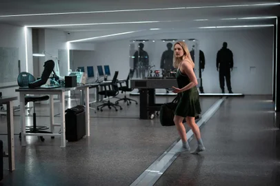 Elisabeth Moss em O Homem Invisível, vers~çao de 2020<!-- NICAID(14432047) -->