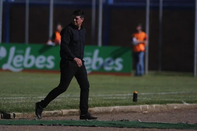  BENTO GONÇALVES, RS, BRASIL (01/03/2020) - Jogo entre Esportivo e São Luiz de Ijuí, pela primeira rodada do segundo turno do Campeonato Gaúcho no Estádio Montanha dos Vinhedos em Bento Gonçalves. (Marcelo Casagrande/Agência RBS)<!-- NICAID(14436381) -->