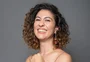 Clarissa Pinheiro fala sobre a virada de sua personagem em "Amor de Mãe": "Nunca imaginei que a Penha fosse crescer assim"