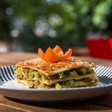  PORTO ALEGRE, RS, BRASIL,  : Receitas com foco em verduras e legumes 1. Lasanha de legumes 2. Quiche de alho-poró 3. Berinjela à milanesa 4. Sopa de batata-doce 5. Suco de cenoura, maçã e gengibre (Omar Freitas/Agência RBS)Indexador: Omar Freitas<!-- NICAID(12294726) -->