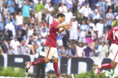 #Máquina: D1-5021672Grenal - Daniel Carvalho comemora o segundo gol do Inter.<!-- NICAID(1418797) -->