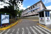  CAXIAS DO SUL, RS, BRASIL, 03/02/2020. A Universidade de Caxias do Sul (UCS) estuda restringir a circulação de veículos no campus durante as madrugadas e fins de semana. A medida ainda é discutida pela reitoria da instituição e não tem data para entrar em vigor, mas é apontada como uma forma de proteger o patrimônio e melhorar a segurança de quem circula pela área. (Porthus Junior/Agência RBS)<!-- NICAID(14407635) -->