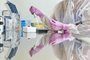  PORTO ALEGRE, RS, BRASIL, 09/03/2020- Exames Coronavirus. Funcionamento dos kit para testes do coronavírus.(FOTOGRAFO: LAURO ALVES / AGENCIA RBS)<!-- NICAID(14445443) -->