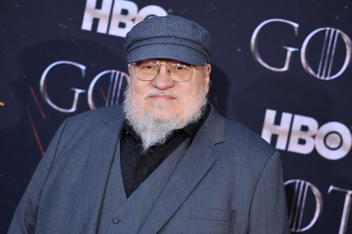 George R. R. Martin aproveita isolamento do coronavírus para ...