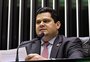 "País precisa de uma liderança comprometida com a vida e a saúde da população", diz Alcolumbre