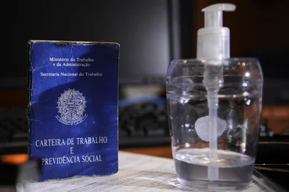  CAXIAS DO SUL, RS, BRASIL, 18/03/2020 - Fotos para ilustrar reportagem sobre os reflexos do coronavírus na vida do trabalhador. (Marcelo Casagrande/Agência RBS)<!-- NICAID(14455445) -->