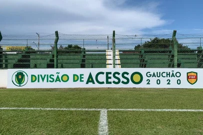 Divisão de Acesso 2020<!-- NICAID(14454823) -->