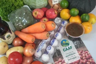 Cooperativa de Caxias do Sul vende cestas de alimentos para não perder mercado<!-- NICAID(14460992) -->