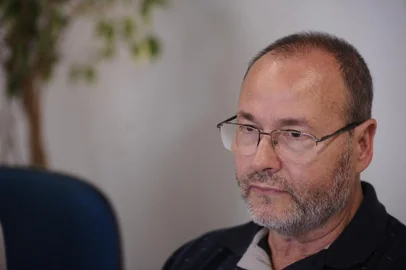  CAXIAS DO SUL, RS, BRASIL (16/03/2020)Secretário de Saúde de Caxias Jorge Olavo Hahn Castro e a diretora das Vigilâncias em Saúde, médica infectologista Andréia Dal Bó confirmaram segundo caso de coronavírus em Caxias do Sul. (Antonio Valiente/Agência RBS)<!-- NICAID(14452955) -->