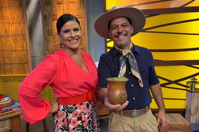 Galpão Crioulo,  Shana Müller, Neto Fagundes<!-- NICAID(14417994) -->