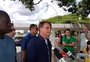 Após ignorar ministro, Bolsonaro diz ter vontade de baixar decreto para população poder trabalhar