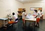 No presídio que a comunidade construiu nasce uma fábrica de máscaras