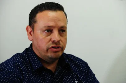  CAXIAS DO SUL, RS, BRASIL, 07/02/2020. Vereador Adriano Bressan (MDB), líder do governo na Câmara. (Porthus Junior/Agência RBS)<!-- NICAID(14411793) -->