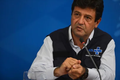O ministro da SaÃºde, Luiz Henrique Mandetta;  participa de coletiva de imprensa no PalÃ¡cio do Planalto, sobre as aÃ§Ãµes de enfrentamento ao covid-19 no paÃ­s <!-- NICAID(14468239) -->