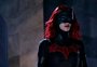 Warner rebate acusações e diz que Ruby Rose foi demitida de "Batwoman" por mau comportamento
