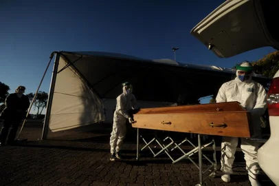  CAXIAS DO SUL , RS, BRASIL, 15/05/2020Etelvindo Mezzomo, 64 anos, aposentado, morador de Serafina Corrêa, é a primeira vítima fatal da covid-19 na serra e 19º no estado do Rio Grande do Sul.(Lucas Amorelli/Agência RBS)<!-- NICAID(14478020) -->