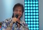 "Só tirei minha máscara porque preciso cantar", diz Roberto Carlos em live para celebrar 79 anos